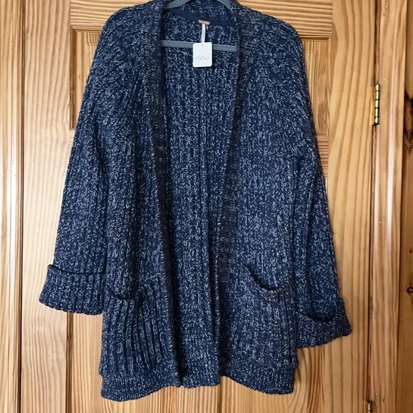 NWT Free People Navy Cardigan - Picture 2 of 5